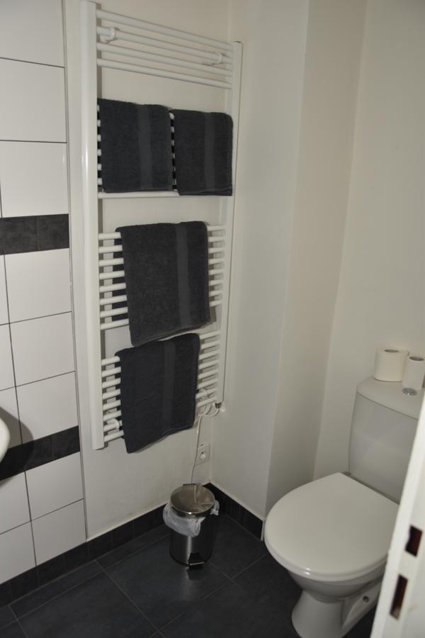 Na Utesu Apartment ยินดริคูฟราเดตส์ ภายนอก รูปภาพ